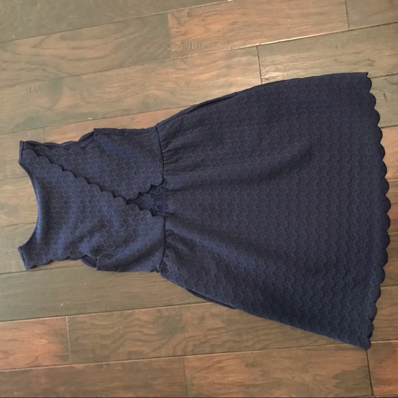 Anthropologie Maeve Caye Scalloped Dress  Navy SZM - Picture 4 of 8